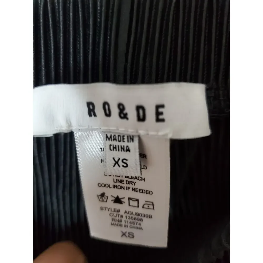 RO & DE Black Ribbed Pull-on Pants, NWOT< XS